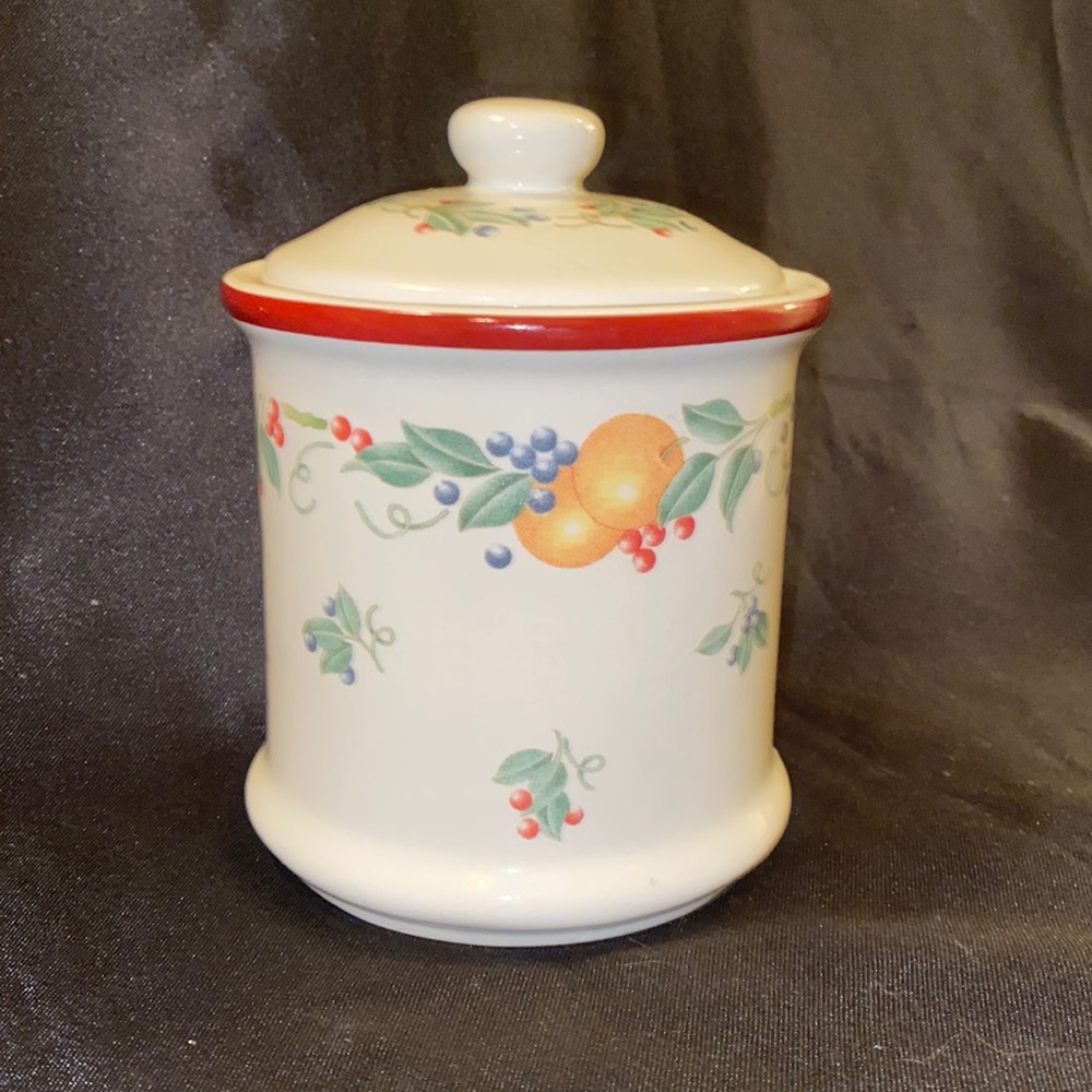 VTG Corelle Abundance 4” Canister